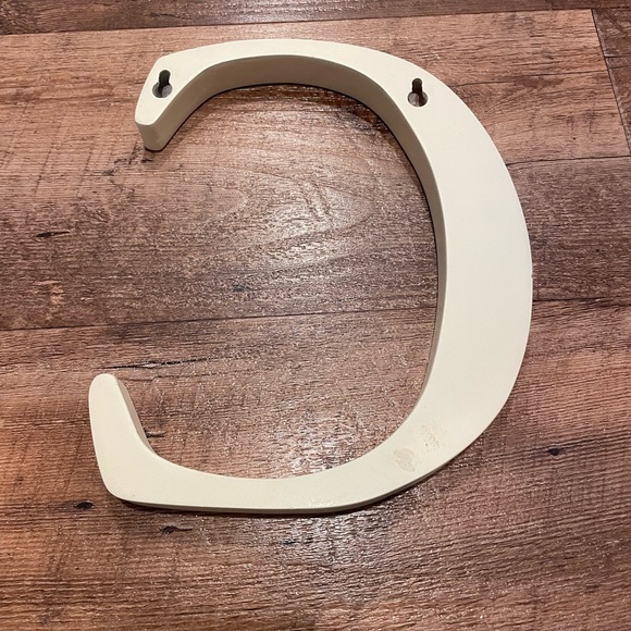 Vintage Heavy Weight Pottery Barn Wooden Wall Letter "C" - Picture 4 of 4